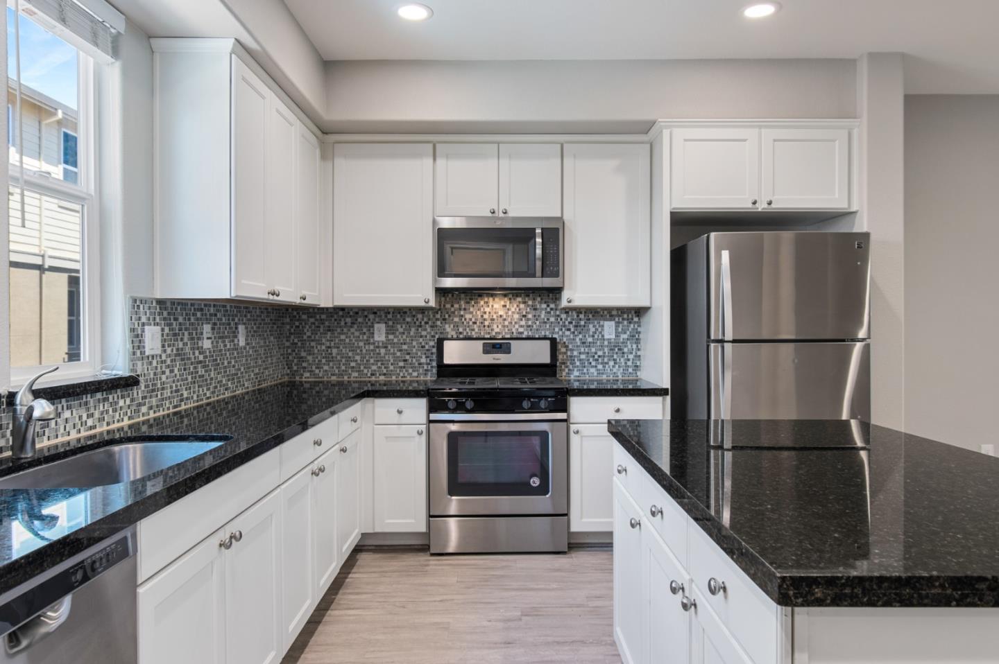 905 Tierney Place Martinez, CA 94553 - Photo 21 of 38