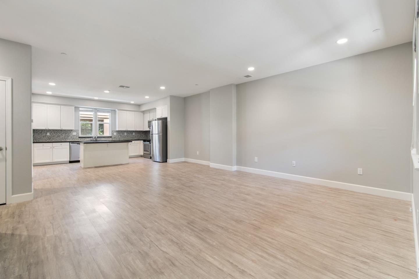 905 Tierney Place Martinez, CA 94553 - Photo 23 of 38