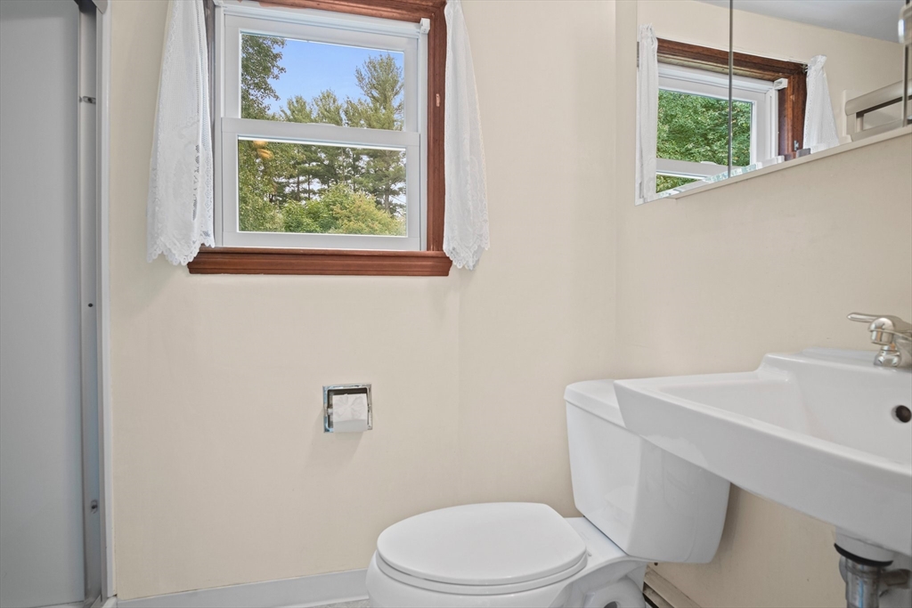 8 Judith Road Wilmington, MA 01887 - Photo 27 of 42 Gallery Image 27