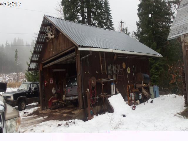 3671 Paul Partlow Road Hood River, OR 97031 - Photo 9 of 9 Gallery Image 9