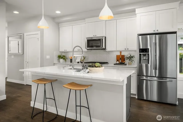 $930,500 | 22773 Southeast 14th Court, Unit 10, Sammamish, WA 98075