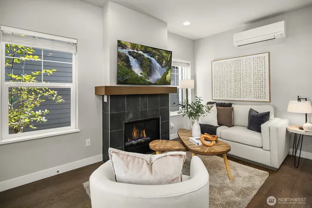 $930,500 | 22773 Southeast 14th Court, Unit 10, Sammamish, WA 98075