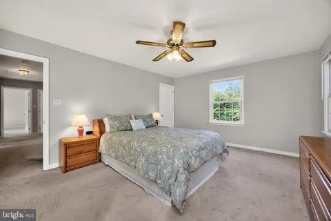 $895,000 | 153 East Doe Run Road, Kennett Square, PA 19348