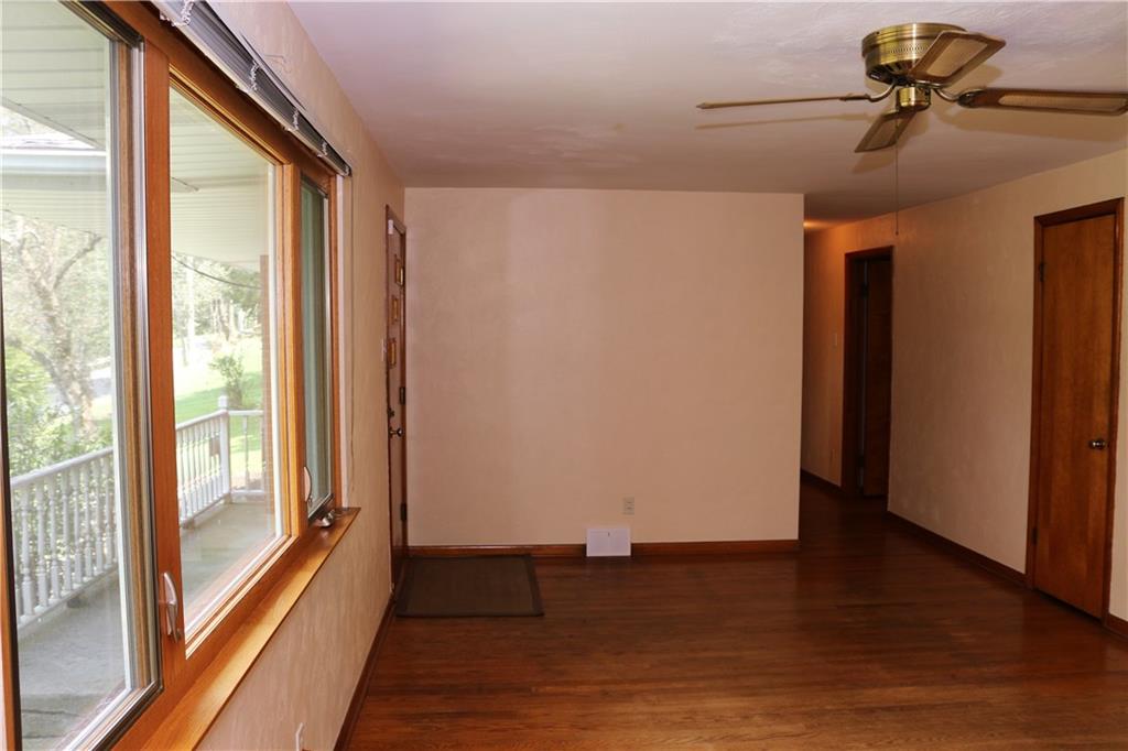 1167 Paintertown Road Irwin, PA 15642 - Photo 4 of 20 Gallery Image 4