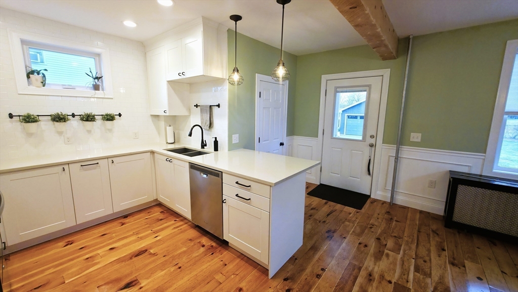 76 Stony Hill Road Wilbraham, MA 01095 - Photo 7 of 27