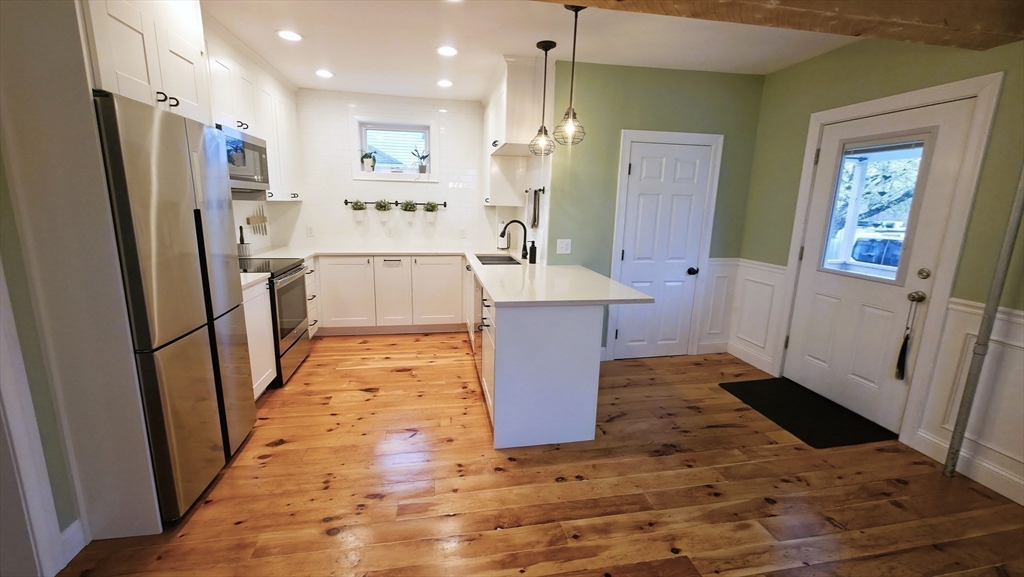 76 Stony Hill Road Wilbraham, MA 01095 - Photo 8 of 27