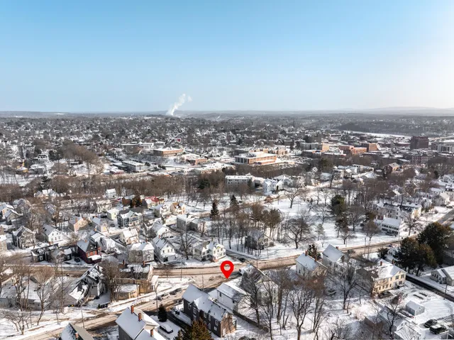 $309,000 | 2 Highland Avenue, Bangor, ME 04401