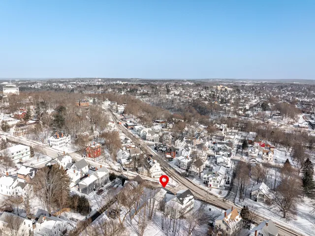 $309,000 | 2 Highland Avenue, Bangor, ME 04401