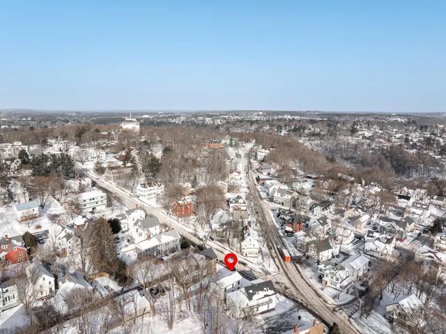 $309,000 | 2 Highland Avenue, Bangor, ME 04401