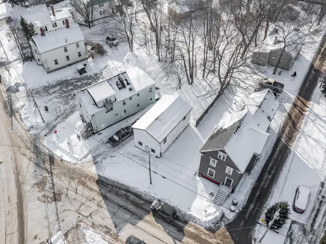 $309,000 | 2 Highland Avenue, Bangor, ME 04401