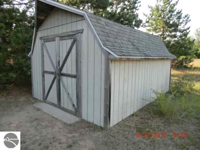 5683 Clark Road Kingsley, MI 49649 - Photo 23 of 25 1738984-22.JPG