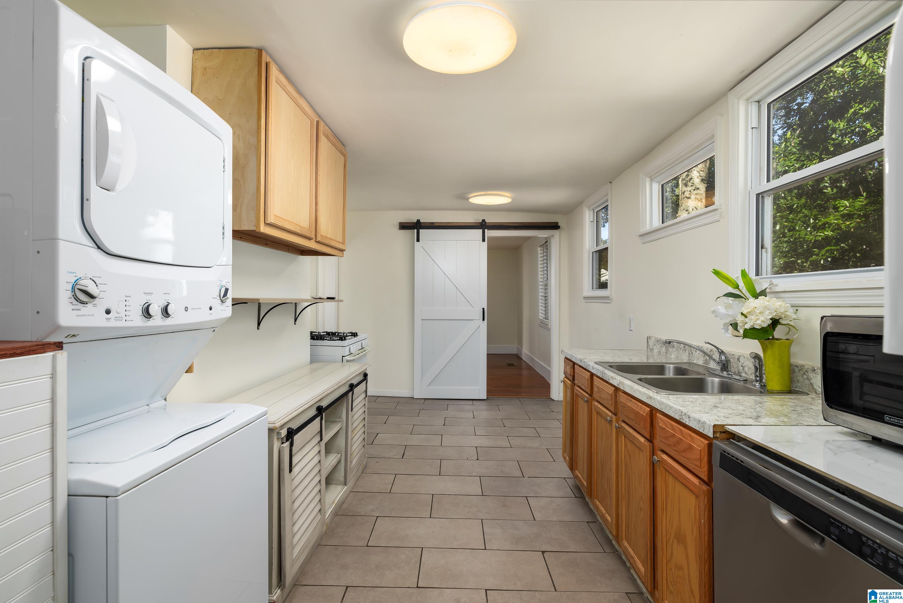 1016 Stuart Street Birmingham, AL 35209 - Photo 37 of 54