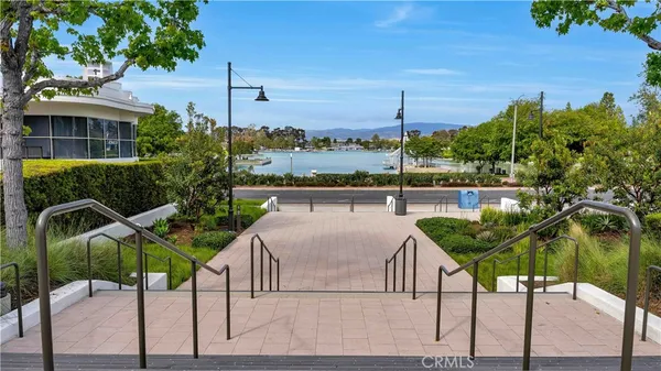 $1,450,000 | 65 Pinewood, Unit 33, Irvine, CA 92604