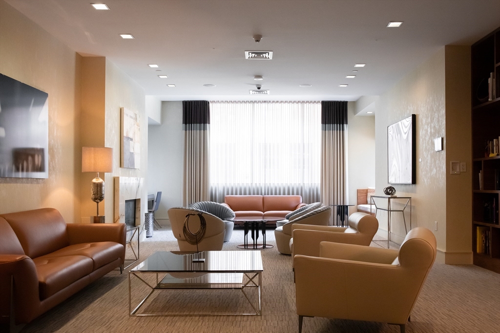 45 Province Street, Unit 910 Boston, MA 02108 - Photo 20 of 26