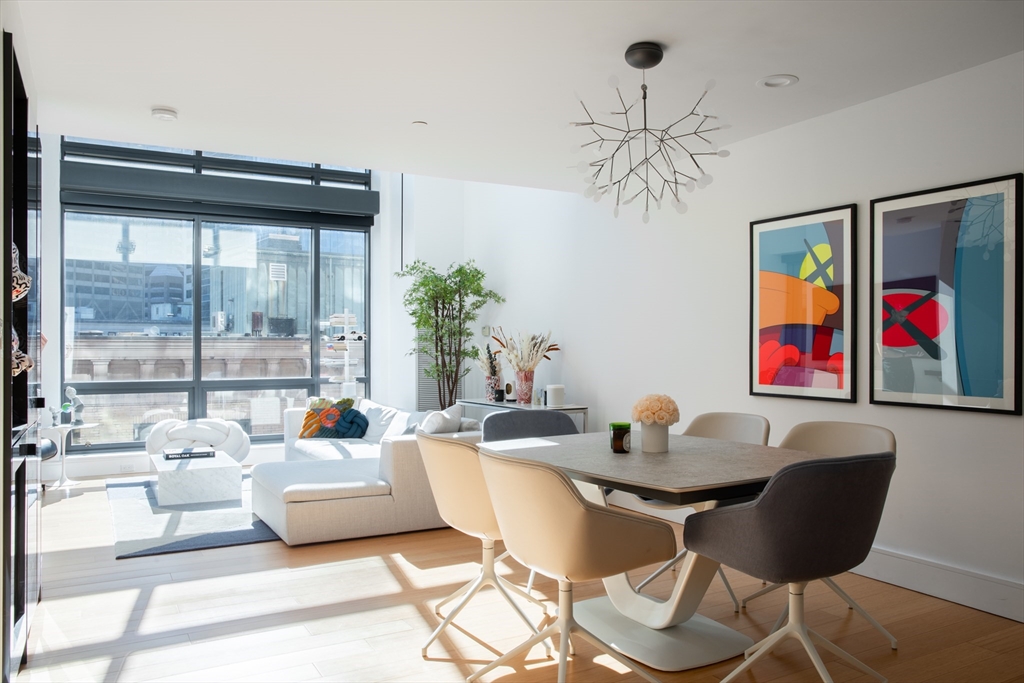 45 Province Street, Unit 910 Boston, MA 02108 - Photo 2 of 26