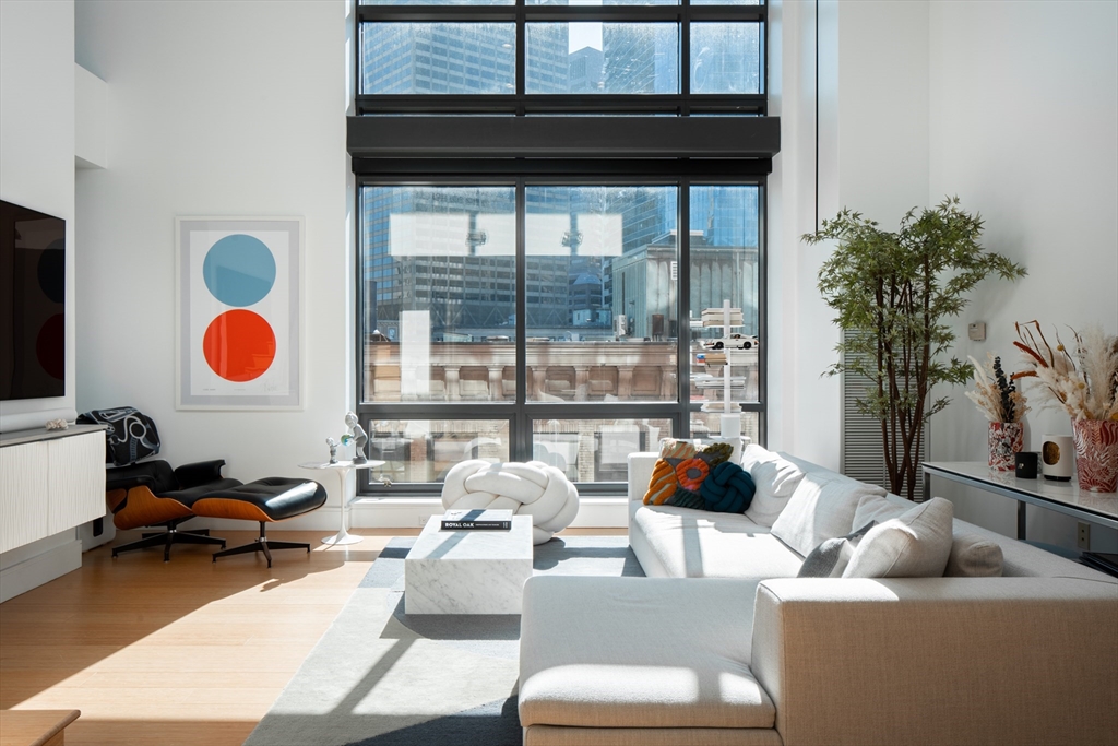 45 Province Street, Unit 910 Boston, MA 02108 - Photo 3 of 26