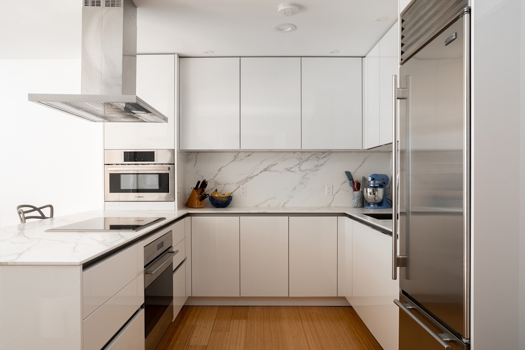 45 Province Street, Unit 910 Boston, MA 02108 - Photo 7 of 26