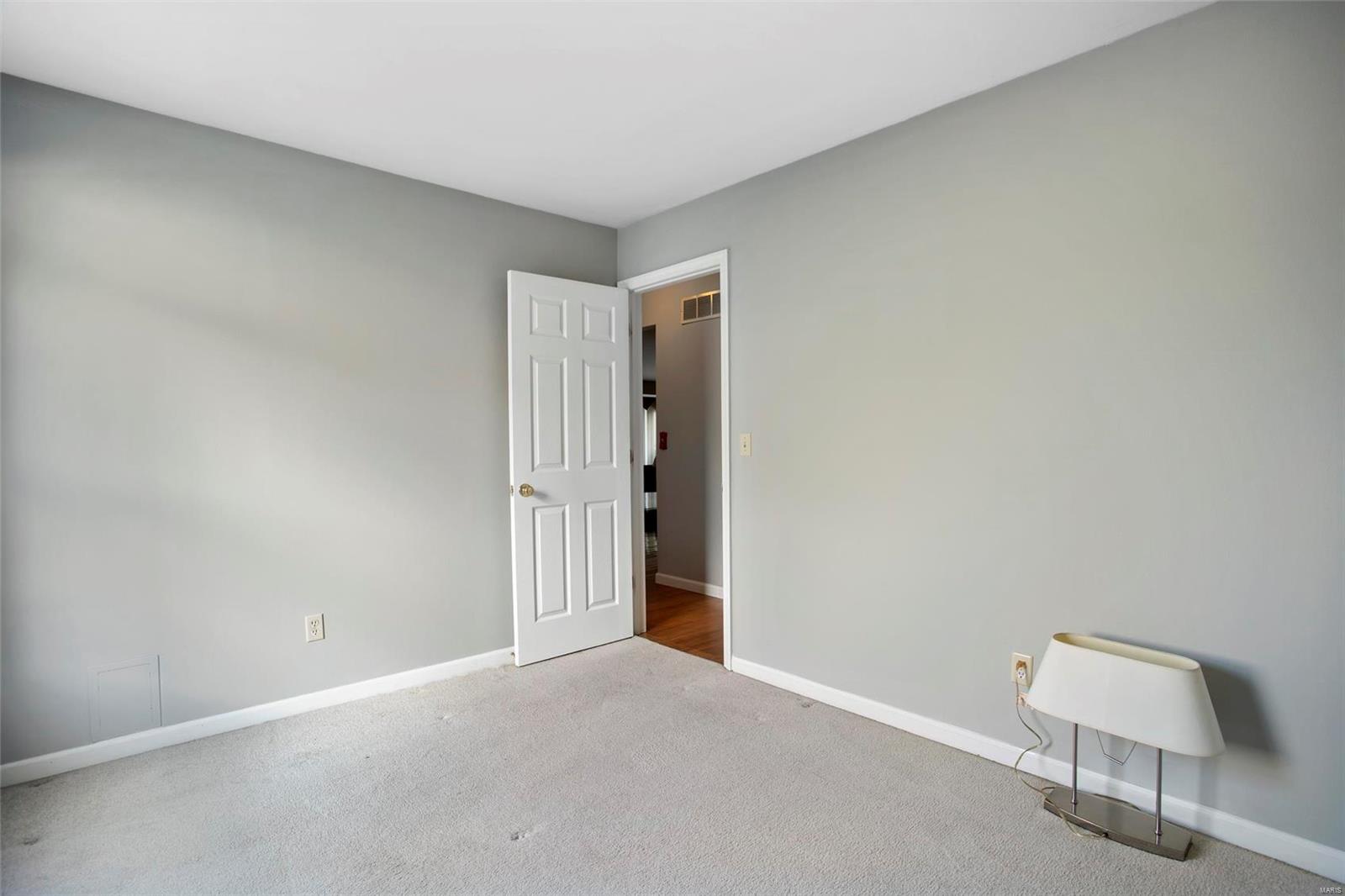 1852 Strawberry Ridge Drive Ballwin, MO 63021 - Photo 22 of 42 Gallery Image 22