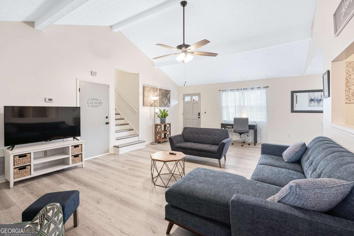 1426 Raintree Drive Southwest Snellville, GA 30078 - Photo 11 of 37