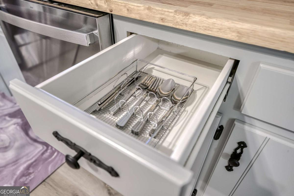 1426 Raintree Drive Southwest Snellville, GA 30078 - Photo 16 of 37