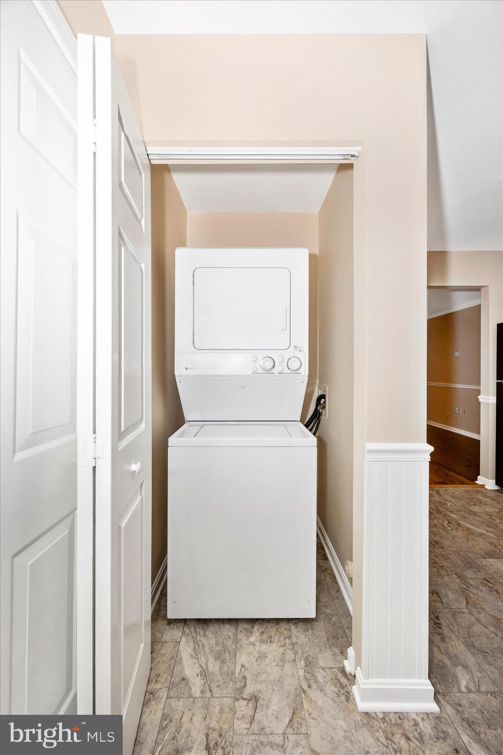 1007 Parade Lane Mount Airy, MD 21771 - Photo 25 of 55 Laundry