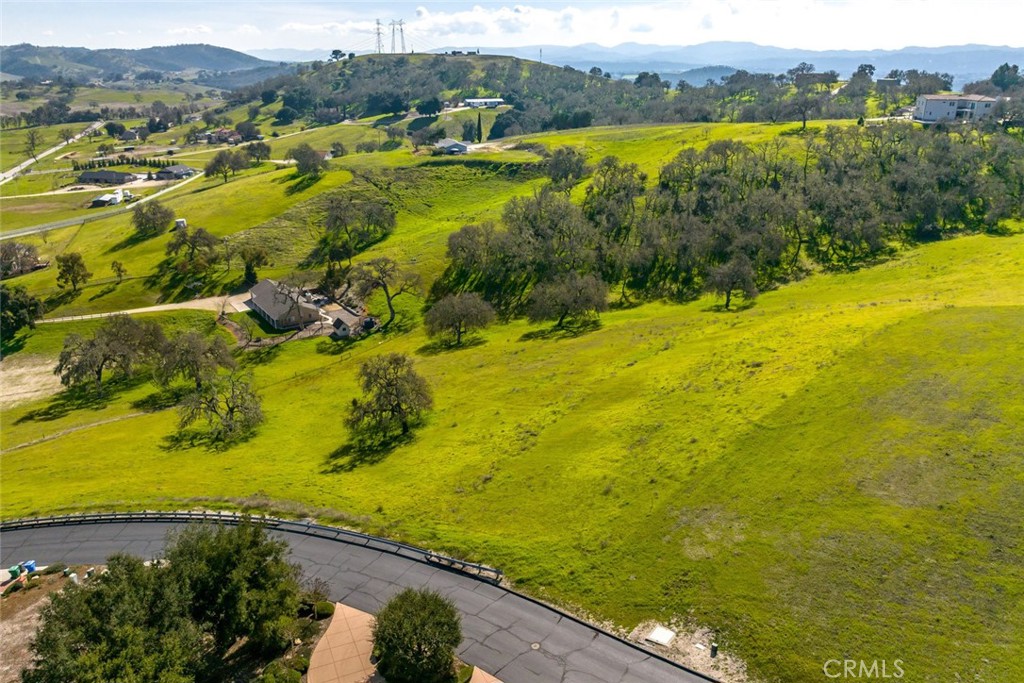 1855 Hanging Tree Road Templeton, CA 93465 - Photo 8 of 20