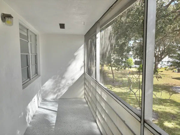 $1,550 | 239 Sussex L, West Palm Beach, FL 33417