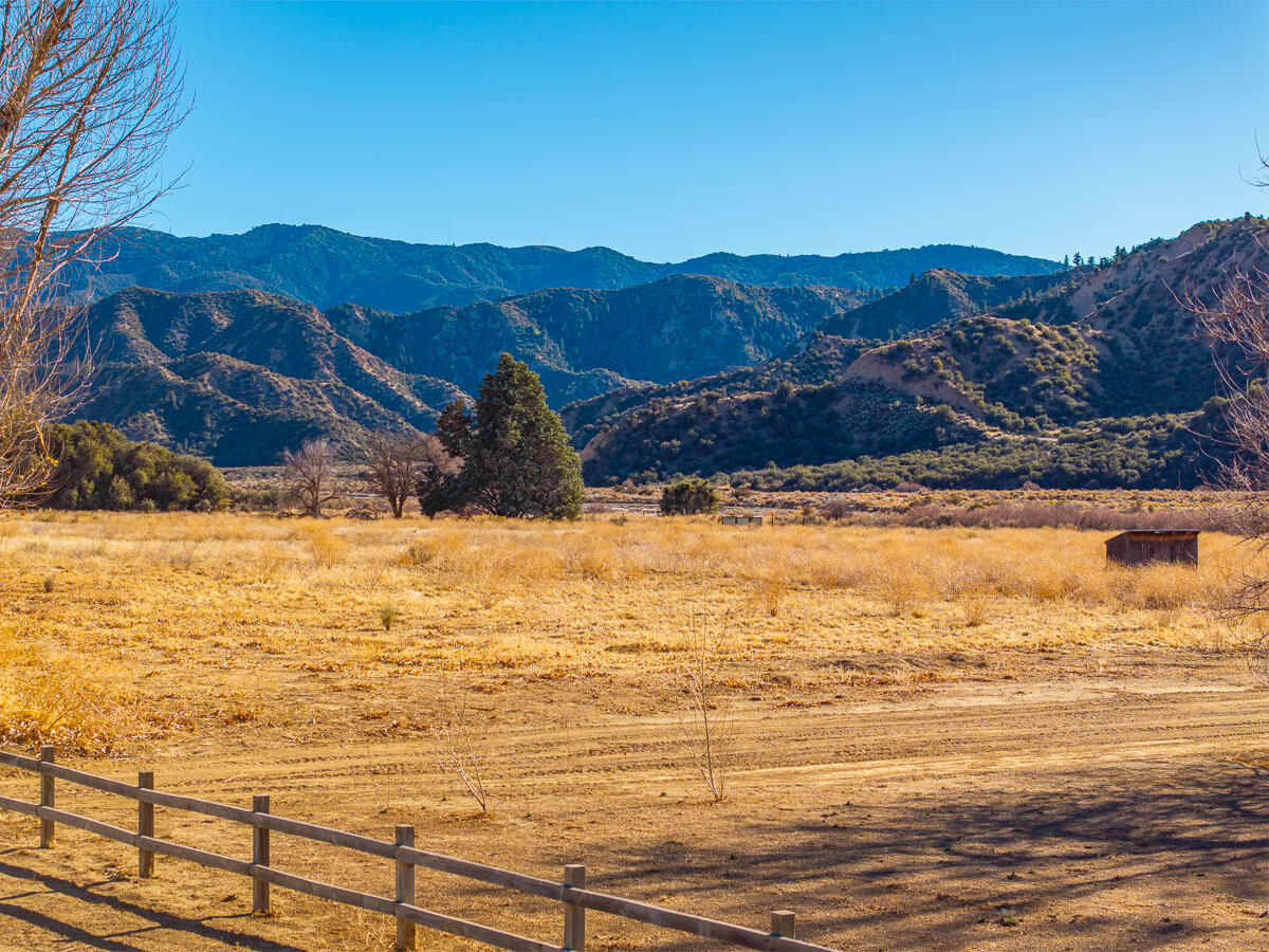 28511 Maricopa Highway Maricopa, CA 93252 - Photo 47 of 62 Mountain Views