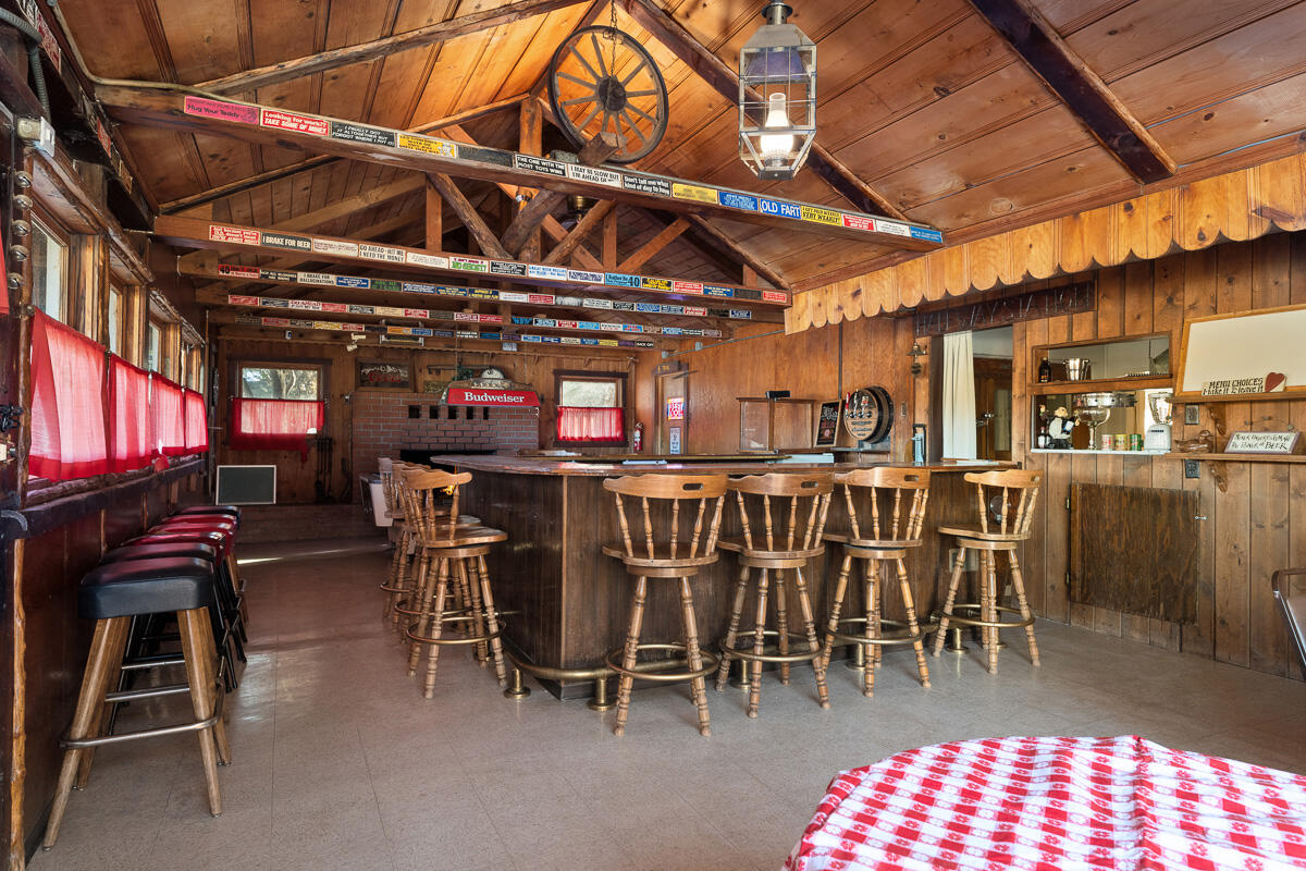 28511 Maricopa Highway Maricopa, CA 93252 - Photo 6 of 62 Inside the Cafe