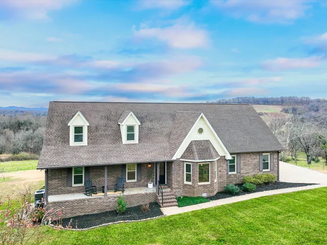 $650,000 | 850 Hillwood Drive South, Lewisburg, TN 37091