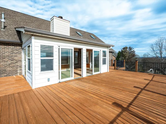 $650,000 | 850 Hillwood Drive South, Lewisburg, TN 37091