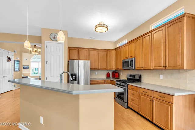 $709,000 | 4 Exeter Drive, Freehold, NJ 07728