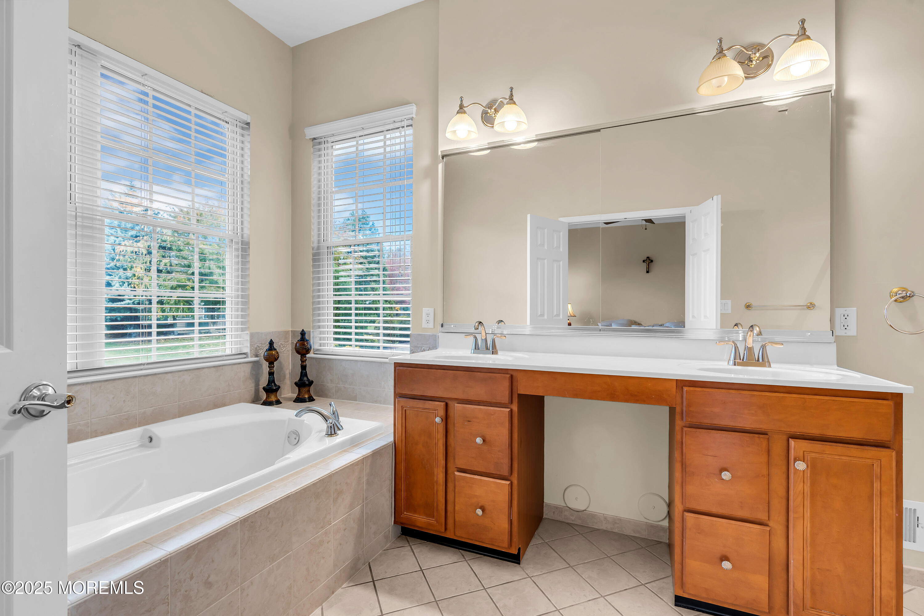 4 Exeter Drive Freehold, NJ 07728 - Photo 49 of 54 037_dsc04266_386