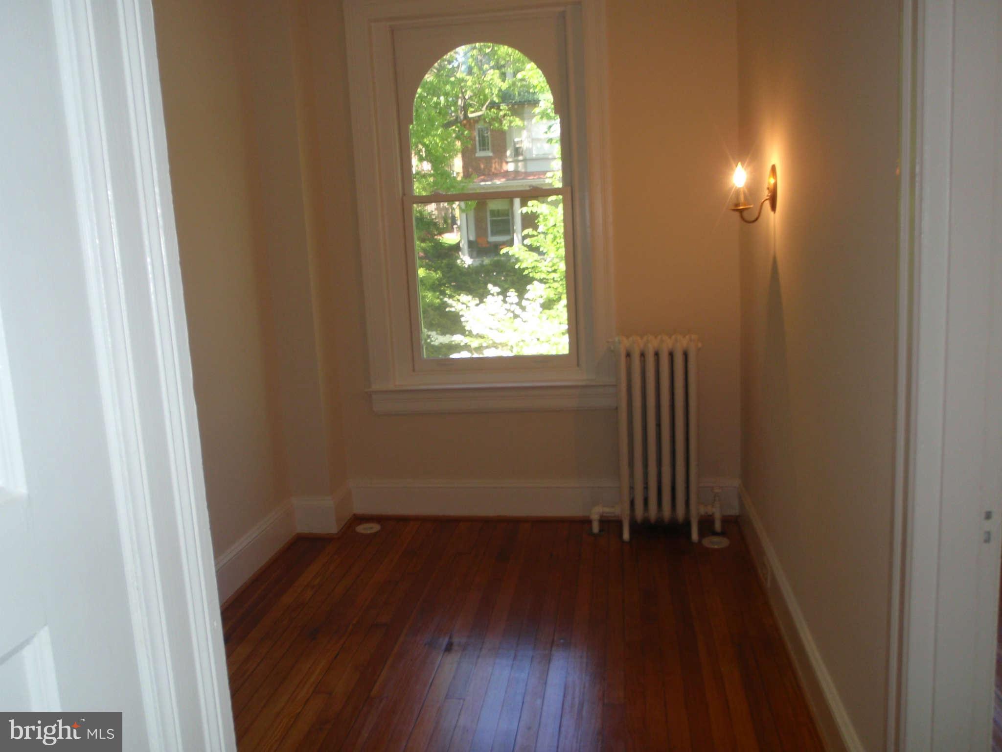 1860 Park Road Northwest Washington, DC 20010 - Photo 21 of 29 Bedroom