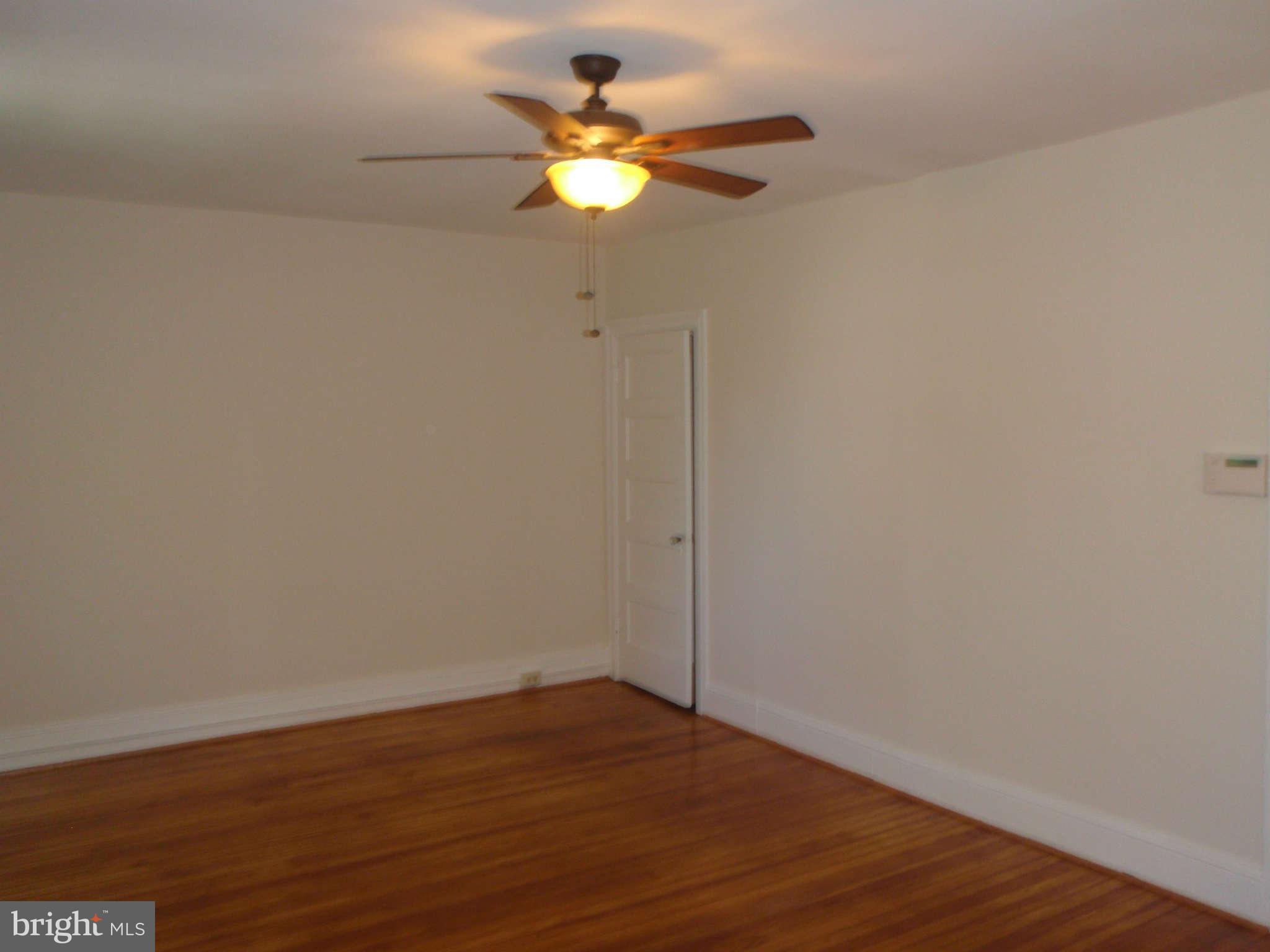 1860 Park Road Northwest Washington, DC 20010 - Photo 28 of 29 Bedroom (Master)