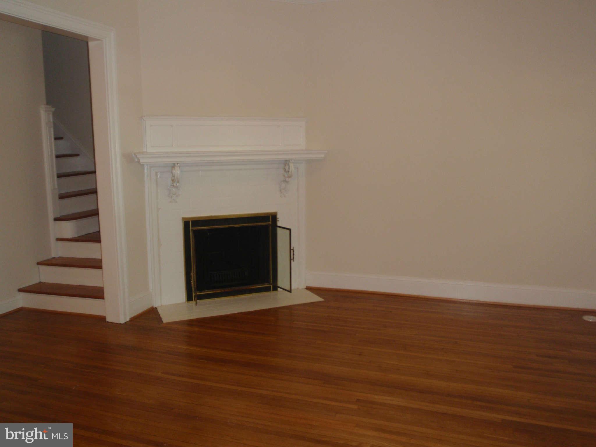 1860 Park Road Northwest Washington, DC 20010 - Photo 4 of 29 Family Room