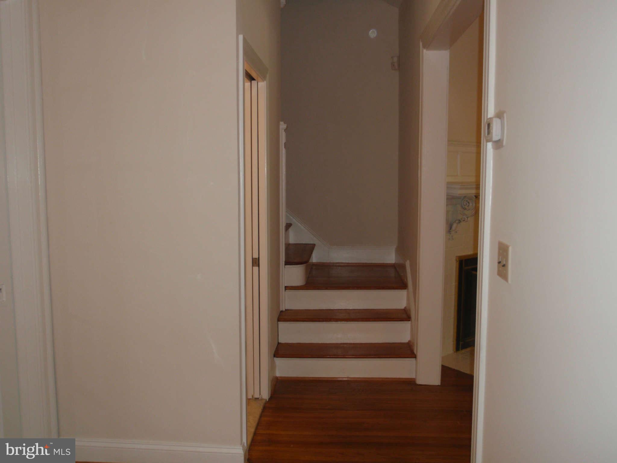 1860 Park Road Northwest Washington, DC 20010 - Photo 6 of 29 Interior (General)
