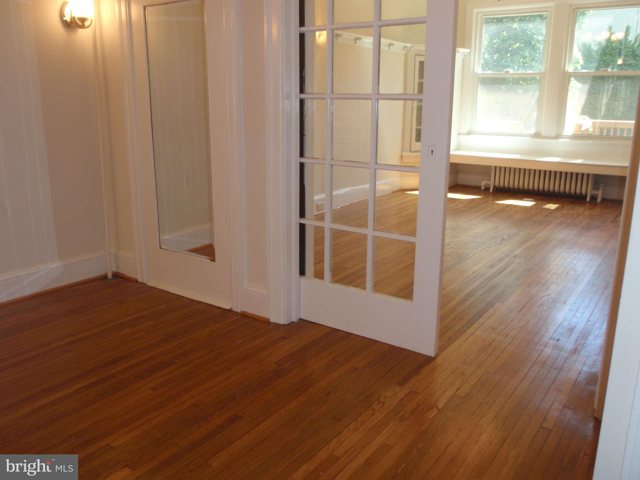1860 Park Road Northwest Washington, DC 20010 - Photo 8 of 29 Dining Room