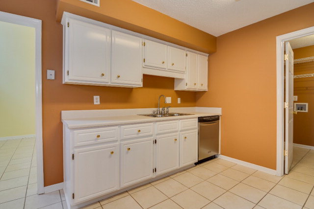 349 Alex Lane Augusta, GA 30909 - Photo 8 of 21 Gallery Image 8