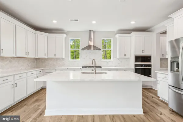$590,790 | 39 Avonwoods Drive, Staunton, VA 24401