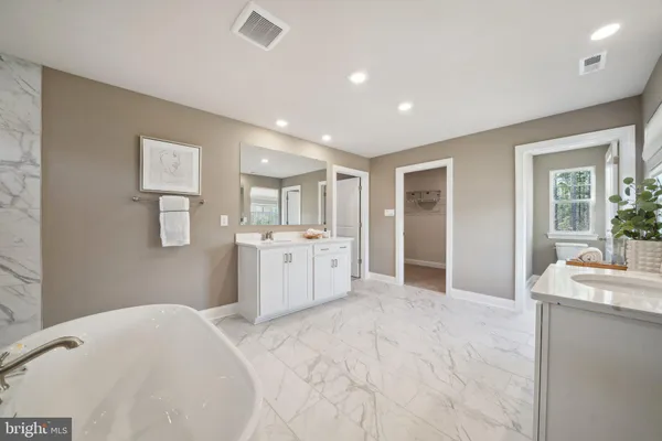 $590,790 | 39 Avonwoods Drive, Staunton, VA 24401