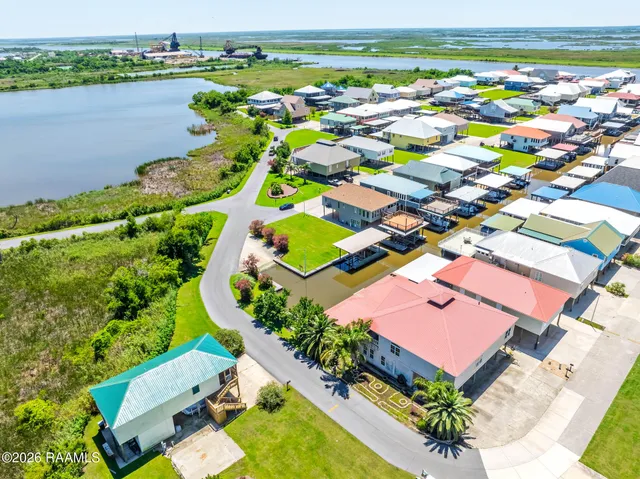 $220,000 | 8294 Grouper Court, Dulac, LA 70353