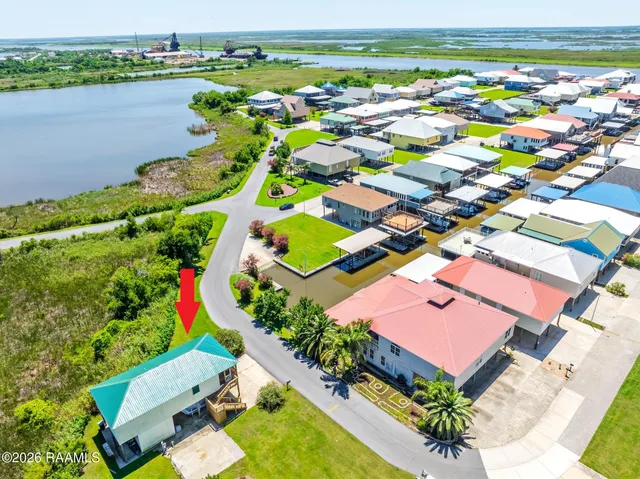 $220,000 | 8294 Grouper Court, Dulac, LA 70353