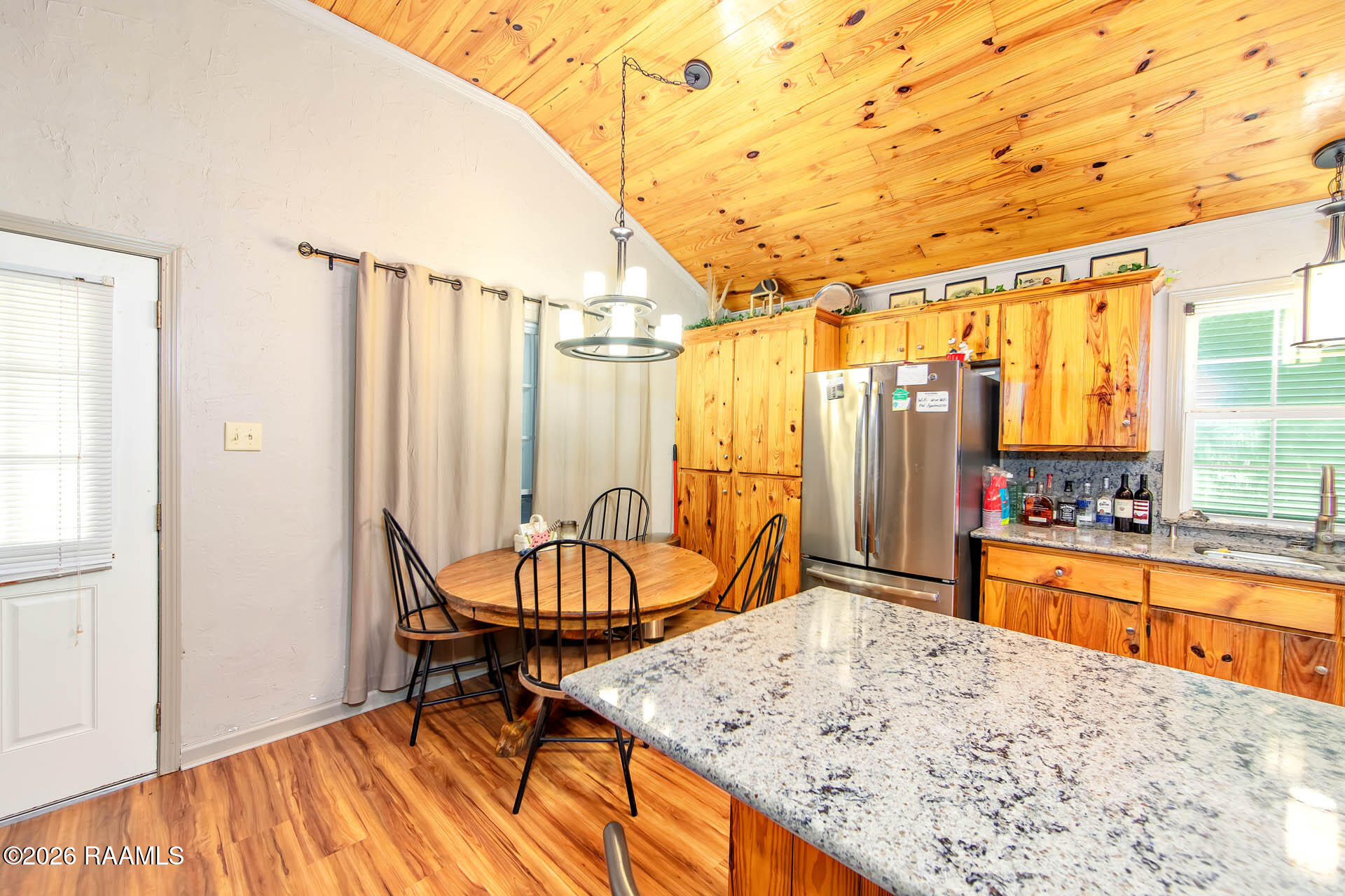 8294 Grouper Court Dulac, LA 70353 - Photo 6 of 21 8294 Grouper_10