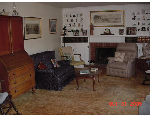 455 Bailey Road Holden, MA 01520 - Photo 6 of 8