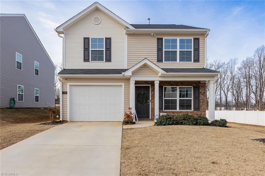 4580 Heatherly Road Winston-Salem, NC 27105 - Photo 2 of 28 Gallery Image 2
