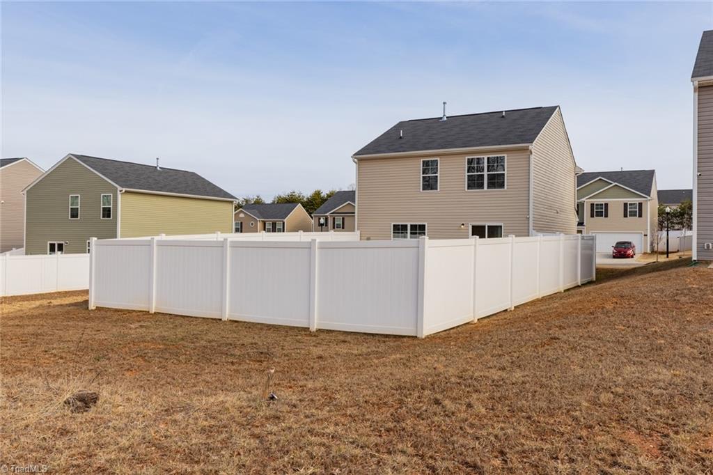 4580 Heatherly Road Winston-Salem, NC 27105 - Photo 6 of 28 Gallery Image 6