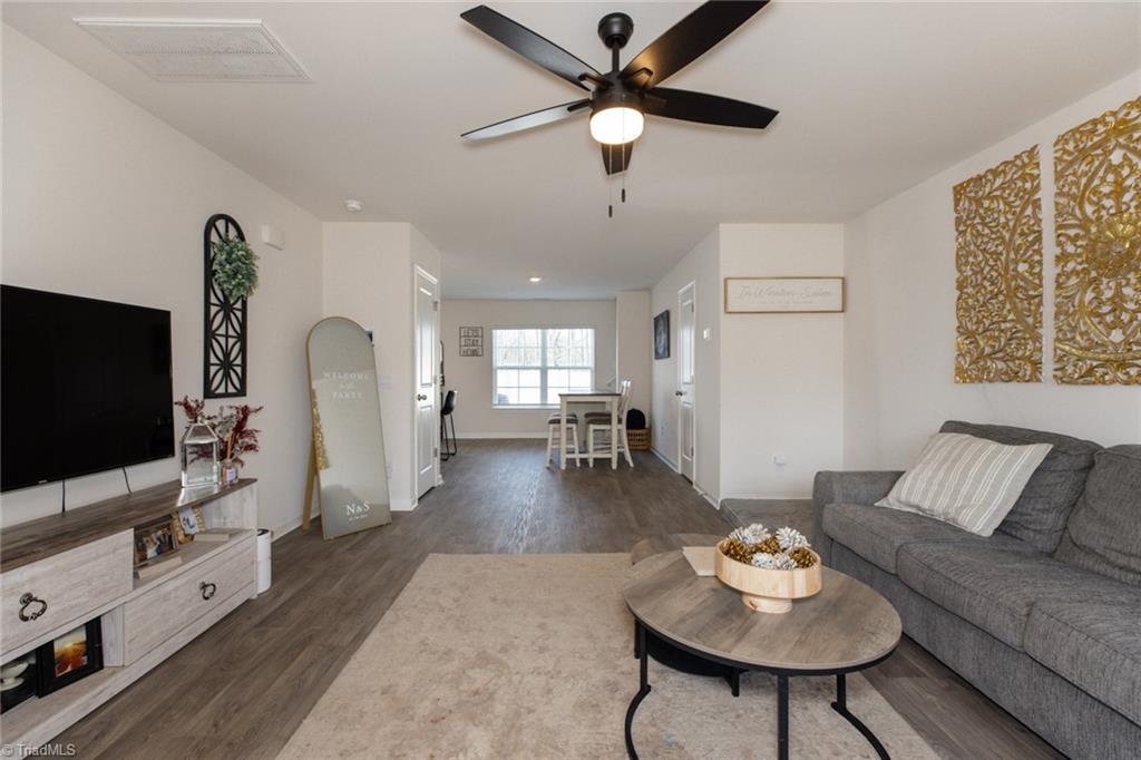 4580 Heatherly Road Winston-Salem, NC 27105 - Photo 7 of 28 Gallery Image 7