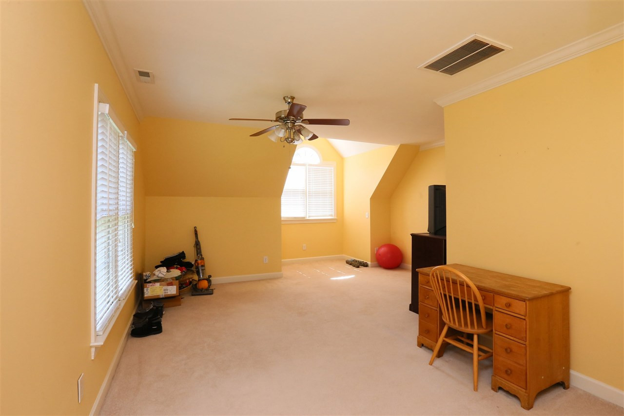 6729 Hammersmith Drive Raleigh, NC 27613 - Photo 17 of 21 Photo 17