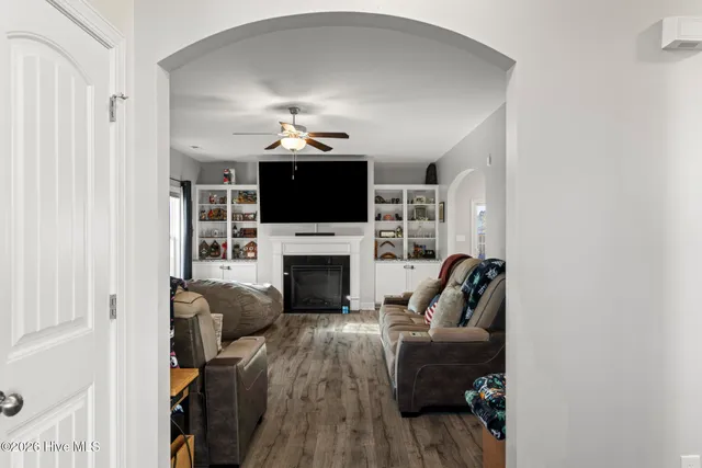 $499,900 | 403 Anchor Hitch Court, Holly Ridge, NC 28445